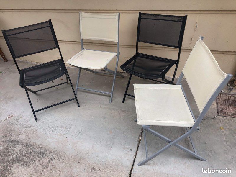 VDS Chaises plastique (image 1)
