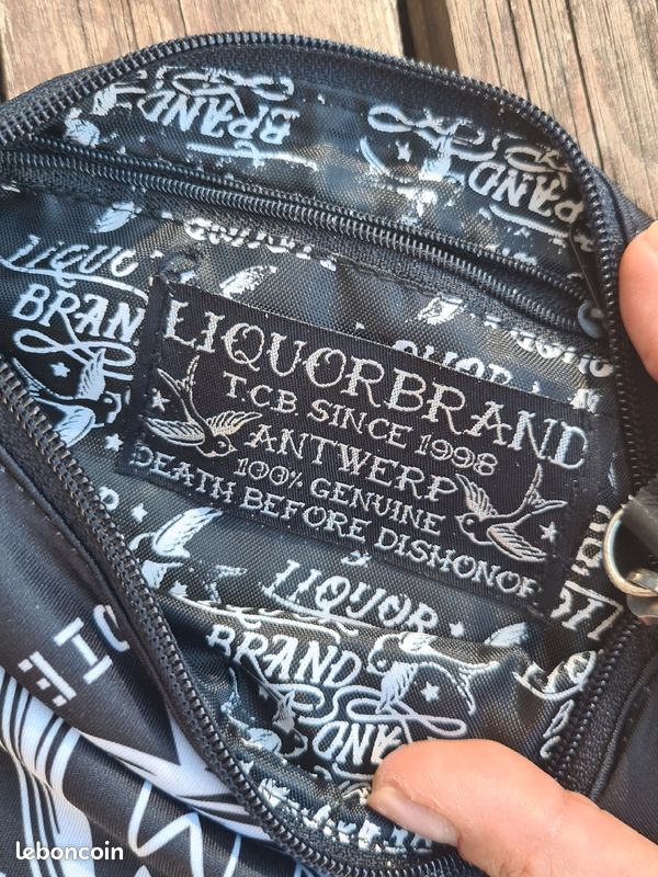 Liquor brand pochette (image 7)