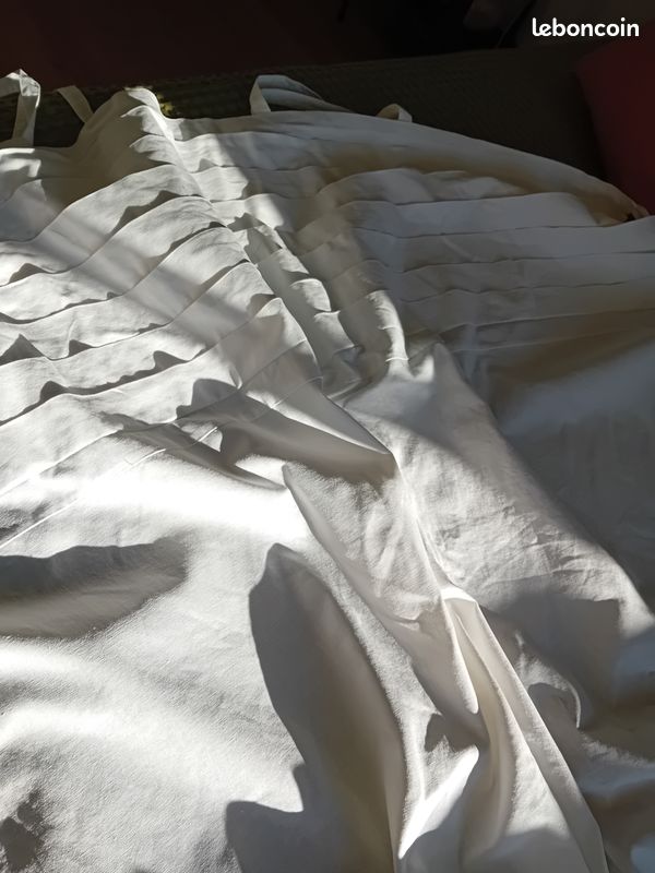 Paire de rideaux coton blanc épais avec plis religieuses sur le haut et nouettes Largeur 132 cm Huteur 178 cm (image 2)