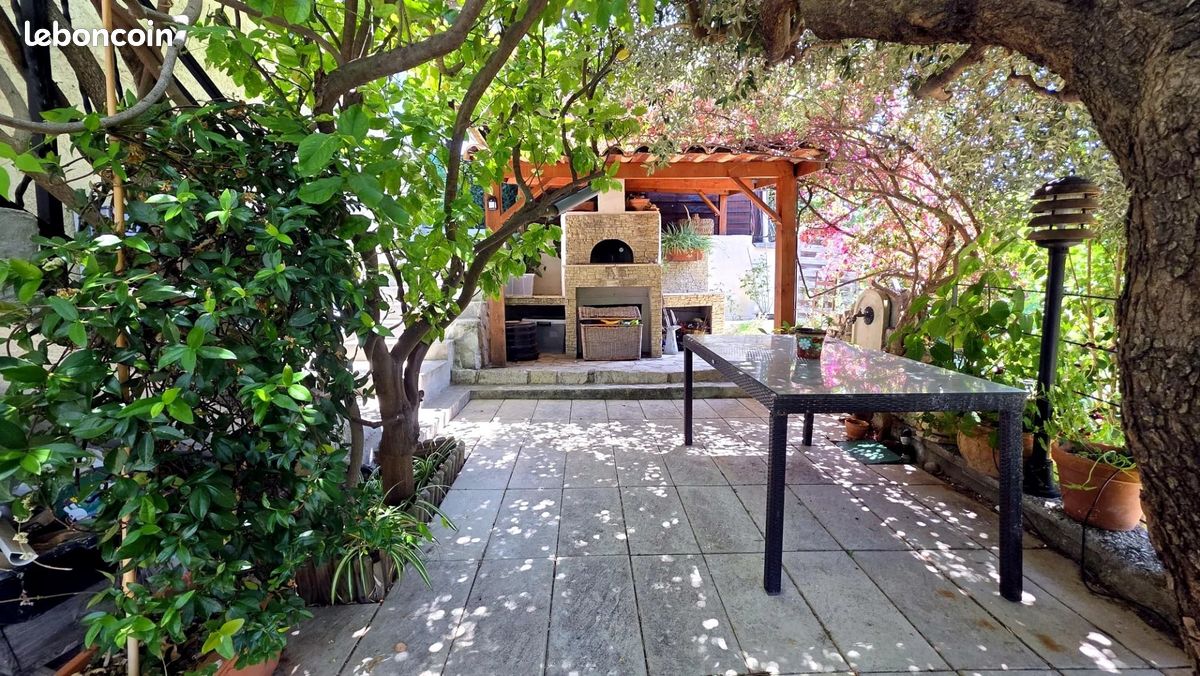 Appartement 4 pièces 117 m² · à Villeneuve-Loubet · 117 m² · 595 000 €