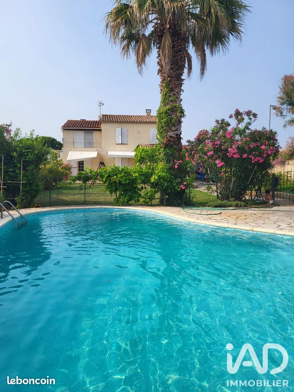 Maison 8 pièces 177 m² · à Tarascon · 177 m² · 349 000 €