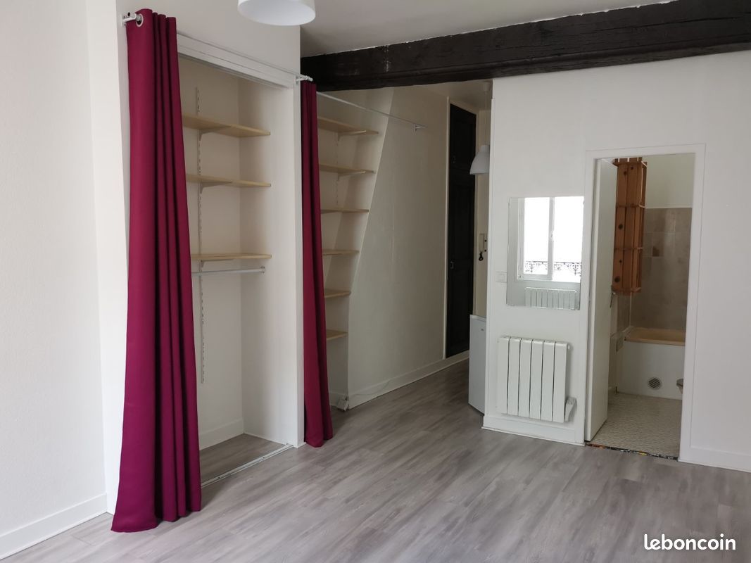 Appartement 1 pièce 24 m² · à Orléans · 24 m² · 490 €/mois