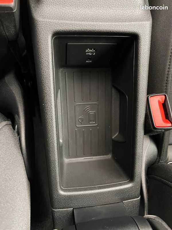 Audi Q2 II (2) 35 TFSI 150 Design Luxe 150Ch S-Tronic Virtual Cockpit & Hayon Electrique & Keyless Go & Matrix Led & Caméra & Apple Car Play & 28 000Kms (image 14)