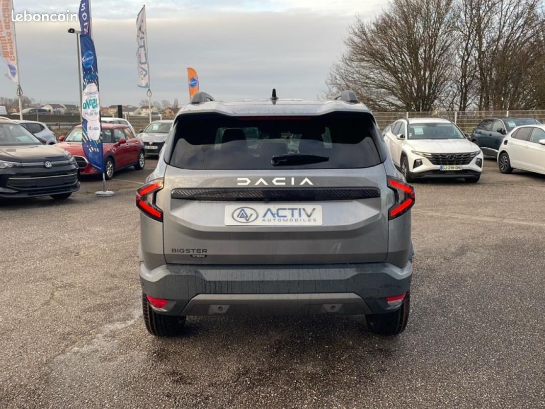 DACIA BIGSTER 1.8 hybrid 155 journey (image 6)