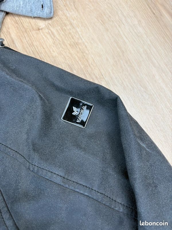 Blouson motard gris Kaporal taille L veste simili cuir et capuche amovible homme style (image 7)