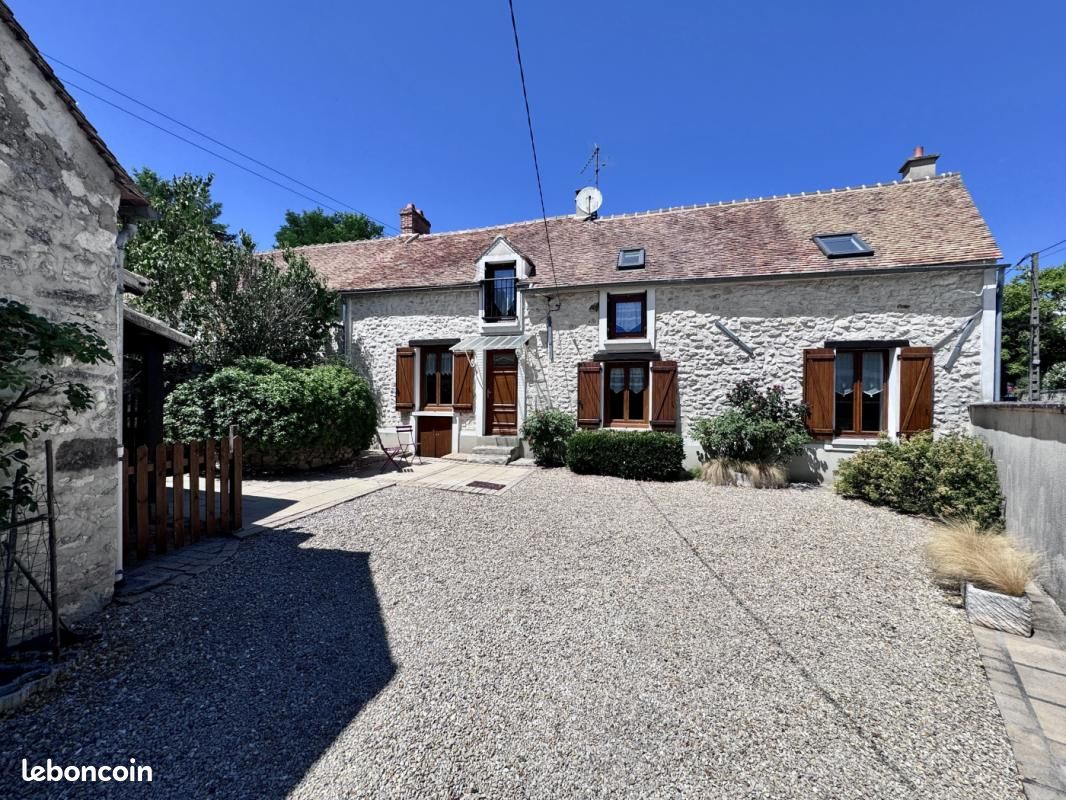 Maison 7 pièces 142 m² · à Valence-en-Brie · 142 m² · 325 500 €