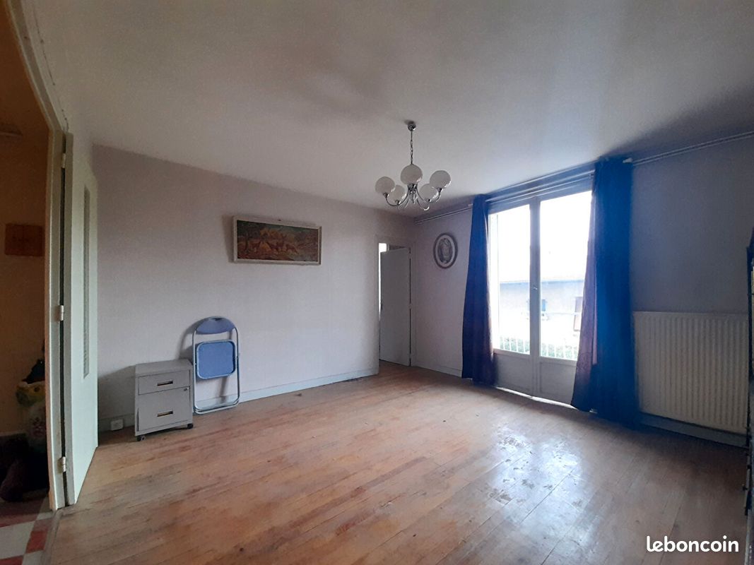 Appartement 4 pièces 79 m² · à Valence · 79 m² · 109 000 €