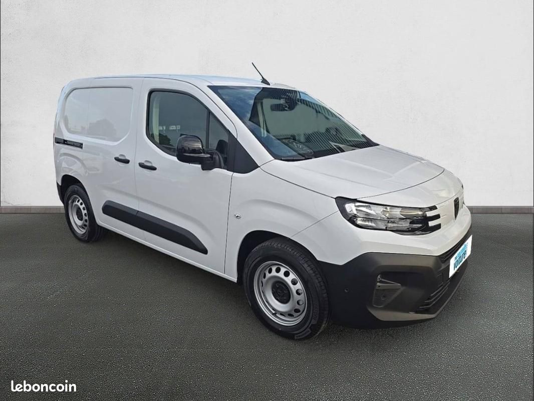 Peugeot Partner FOURGON ELECTRIQUE E- FGN 136 CH M CHARG UT MAJ 54 KWH AUT (image 3)