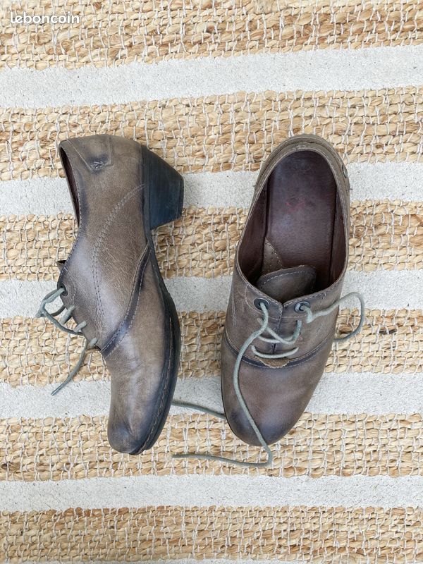 Bottines en cuir taupe - Pikolinos (image 1)