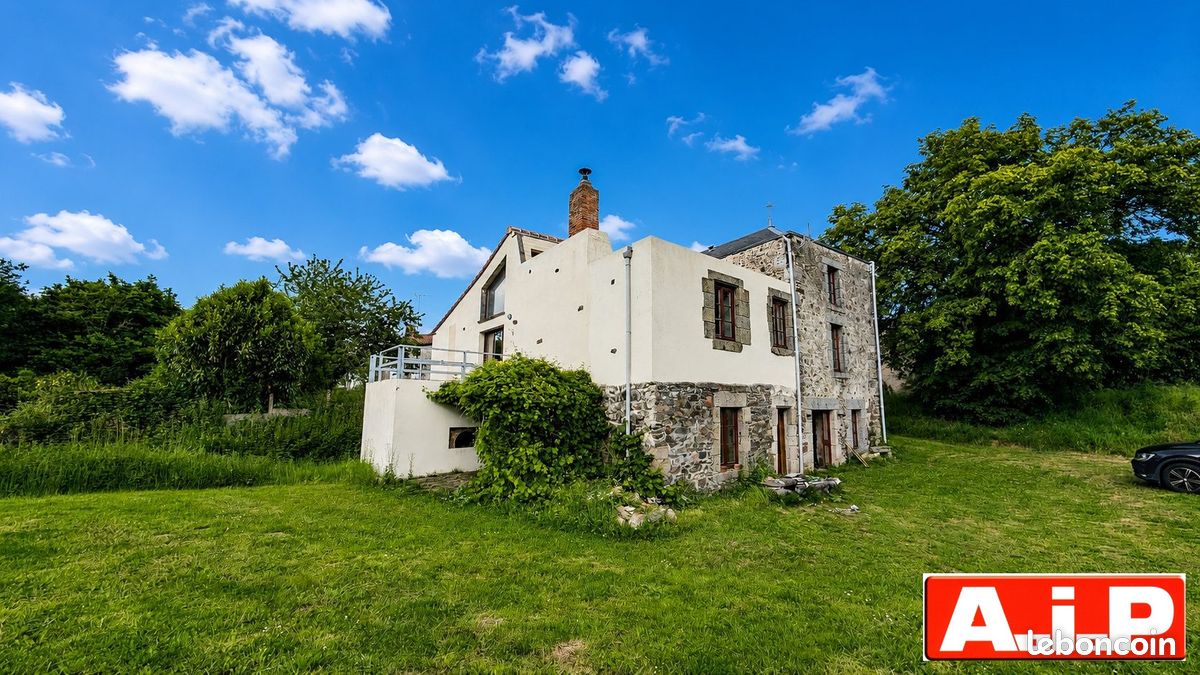 Maison 7 pièces 190 m² · à La Forêt-sur-Sèvre · 190 m² · 204 700 €