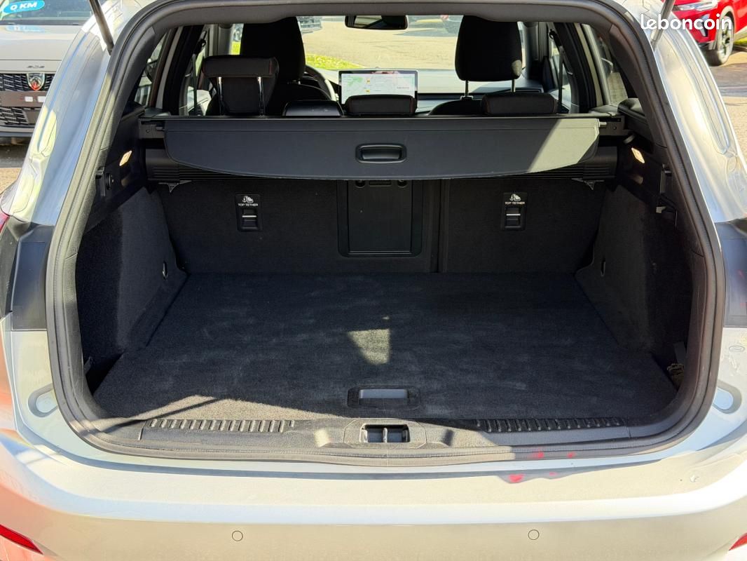 Ford Focus SW 1.0 EcoBoost 125 S&S mHEV ST-Line X (image 20)