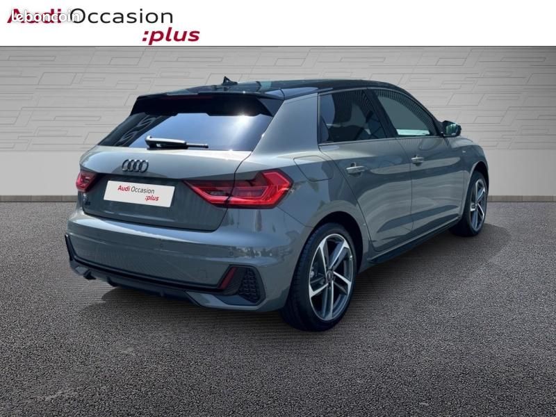Audi A1 Sportback 30 TFSI 116ch S line S tronic 7 (image 9)