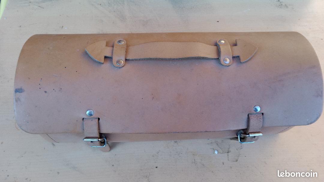 Sacoche a outils cuir (image 3)