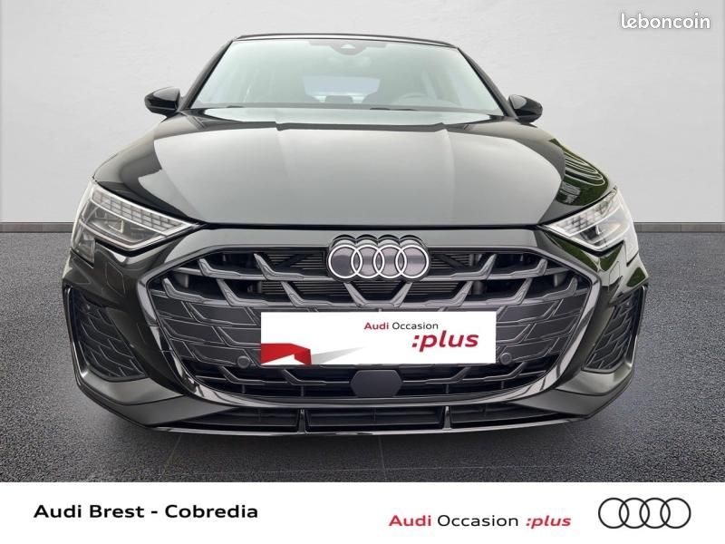 Audi A3 Sportback 1.5 TFSI 150ch Hybride S line S tronic 7 (image 2)