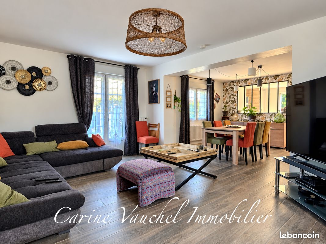 Maison 7 pièces 145 m² · à Pluvigner · 145 m² · 384 500 €