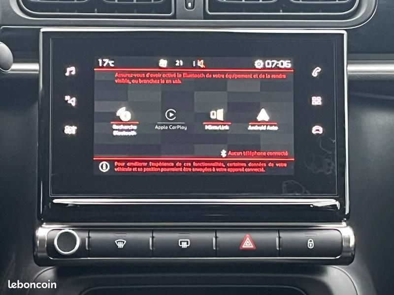 Citroen C3 Essence 83 PLUS Radar Recul CarPlay Clim Auto Régulateur 1ère main (image 17)