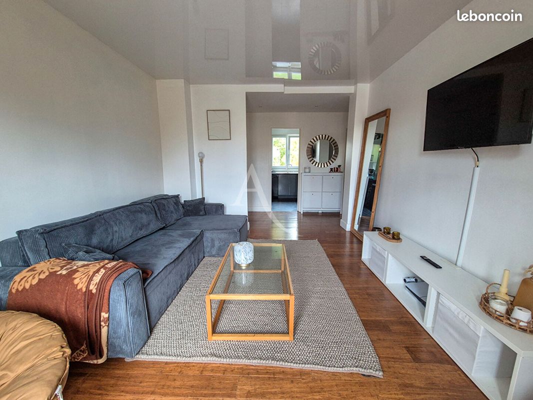Appartement 3 pièces 54 m² · à Poissy · 54 m² · 199 000 €