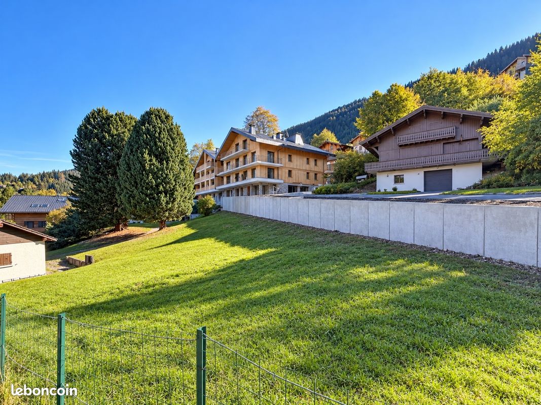 Appartement 2 pièces 43 m² · à Arâches-la-Frasse · 43 m² · 370 000 €