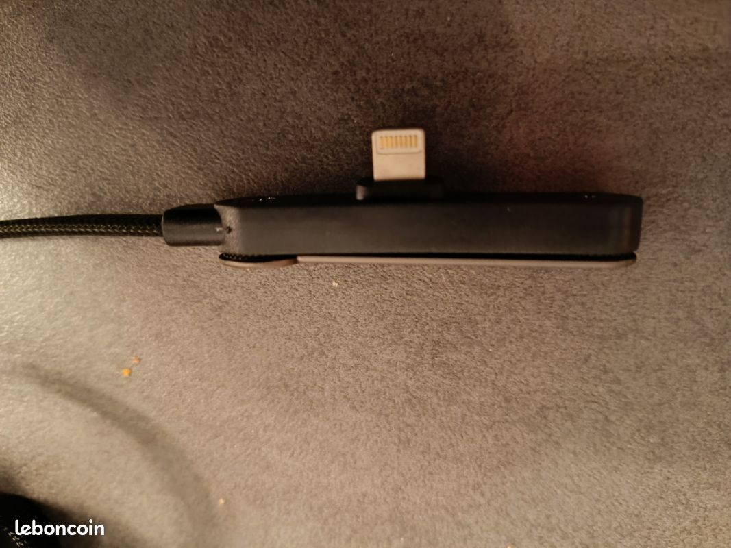 Câble de charge iPhone (image 4)