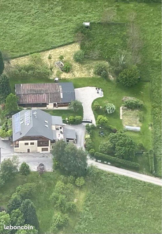 Maison 10 pièces 240 m² · à Gilly-sur-Isère · 240 m² · 680 000 €