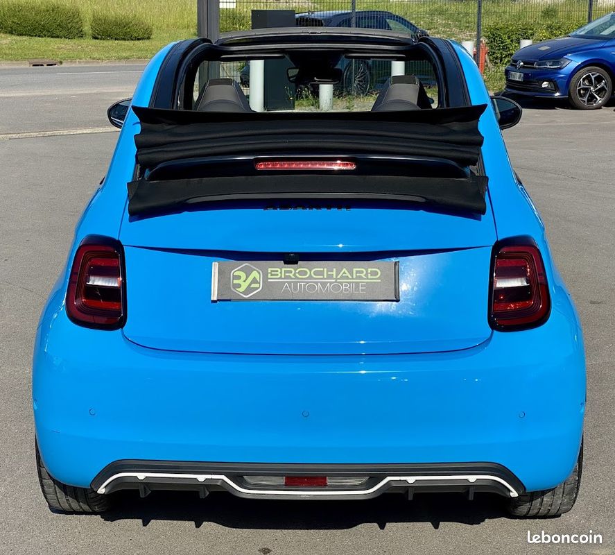 ABARTH 500 e Cabriolet / 42 kWh 155 CH BVA / Scorpionissima / Française / 1er Main / Suivi (image 6)