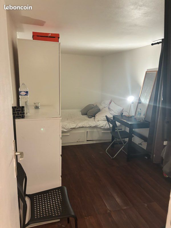 Appartement 1 pièce 16 m² · à Charenton-le-Pont · 16 m² · 1 000 €