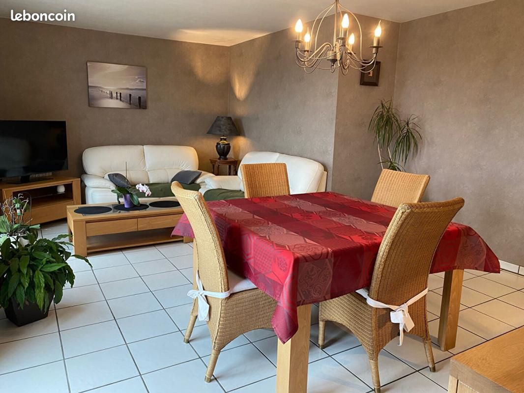 Appartement 3 pièces 74 m² · à Rouen · 74 m² · 910 €