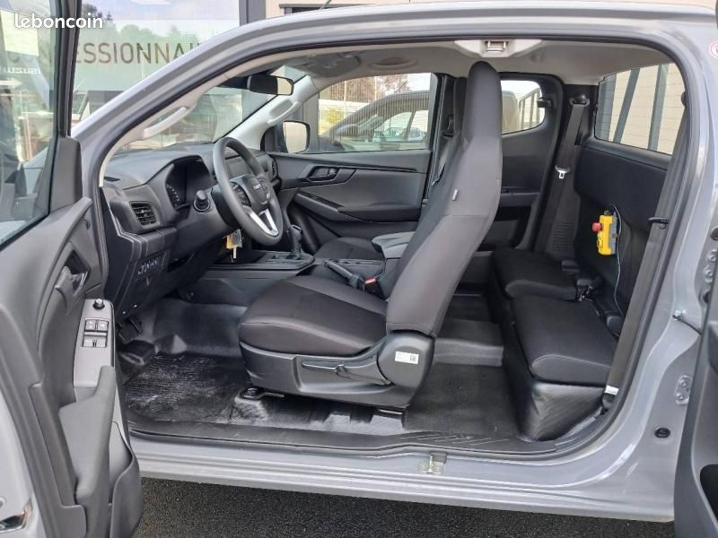 Isuzu D-Max 1.9 Ddi 164ch N60 B Space /BENNE TITAN/ 35825 HT / PAS DE MALUS (image 9)