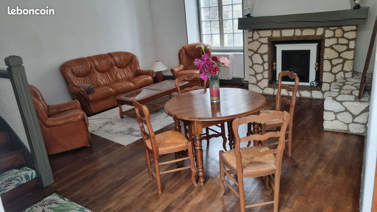 Maison 5 pièces 126 m² · à Issoudun · 126 m² · 1 000 €