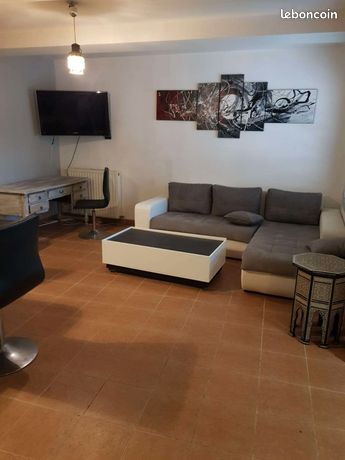 T2 Meublé 40m² – Vue sur les anciennes Arènes de Béziers