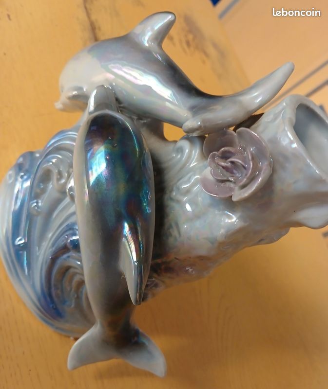 Vase dauphins fait main (image 2)