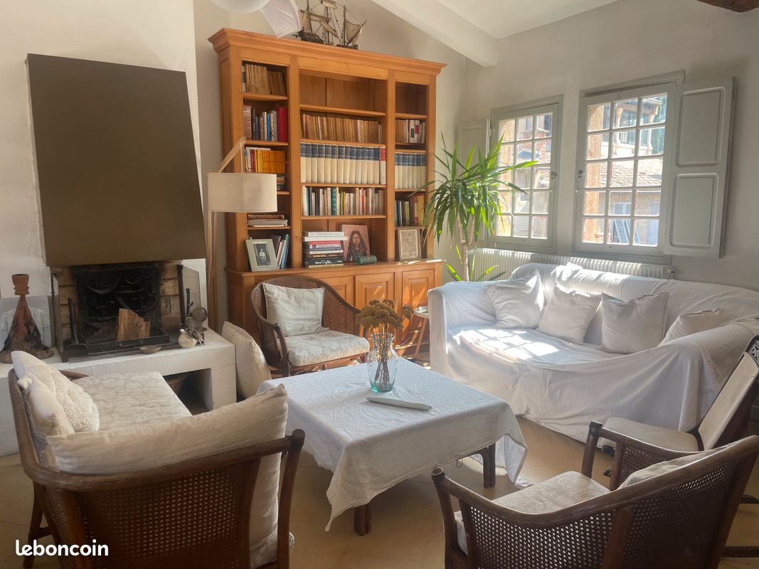 Appartement 5 pièces 86 m² · à Avignon · 86 m² · 490 €