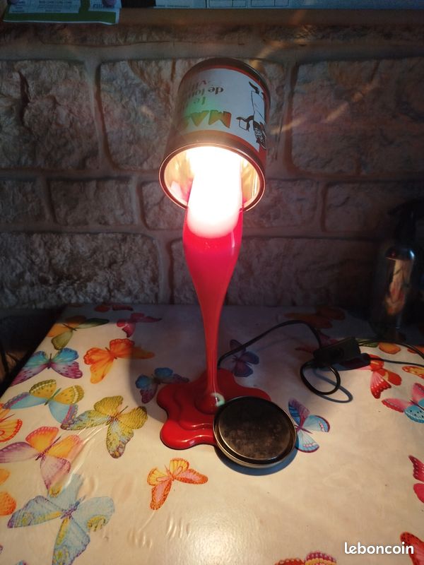 Lampe ( design ) curiosité pot de peinture renversé (image 17)