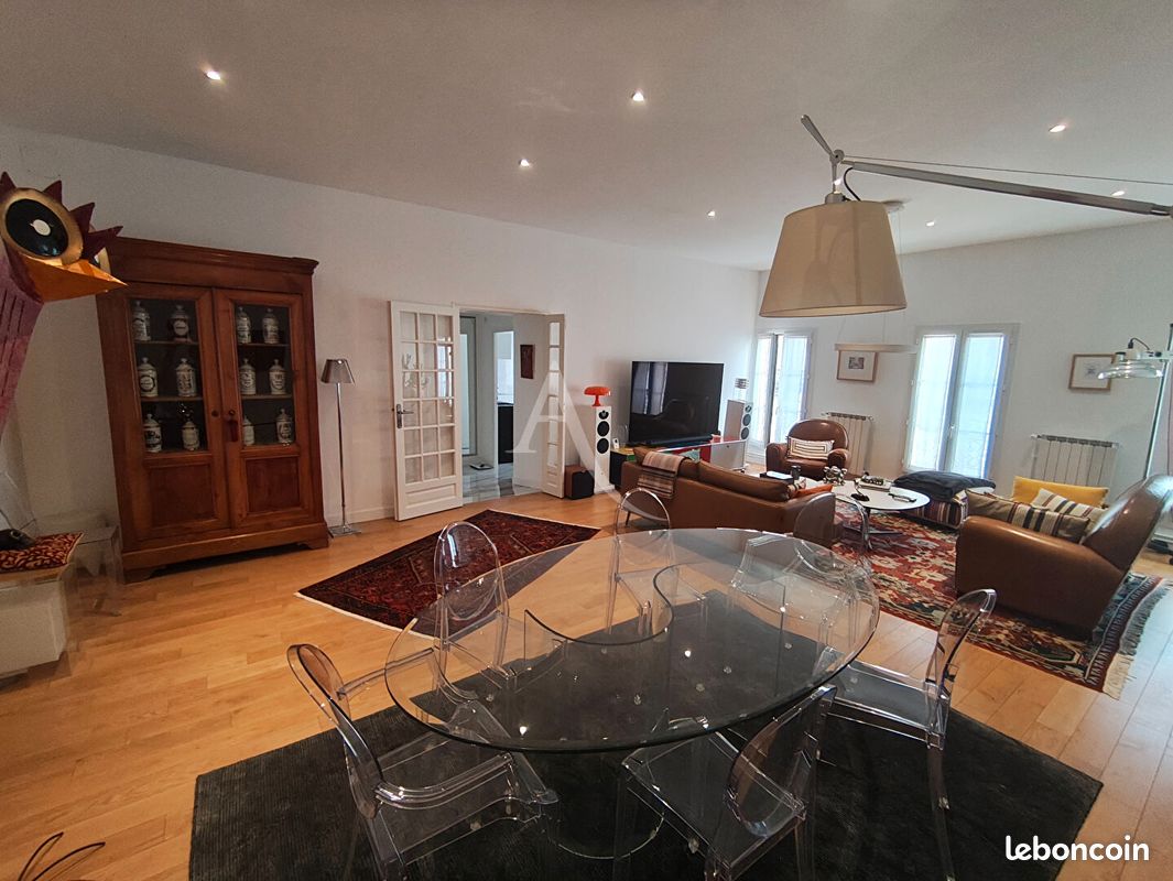 Appartement 5 pièces 160 m² · à Rochefort · 160 m² · 449 350 €