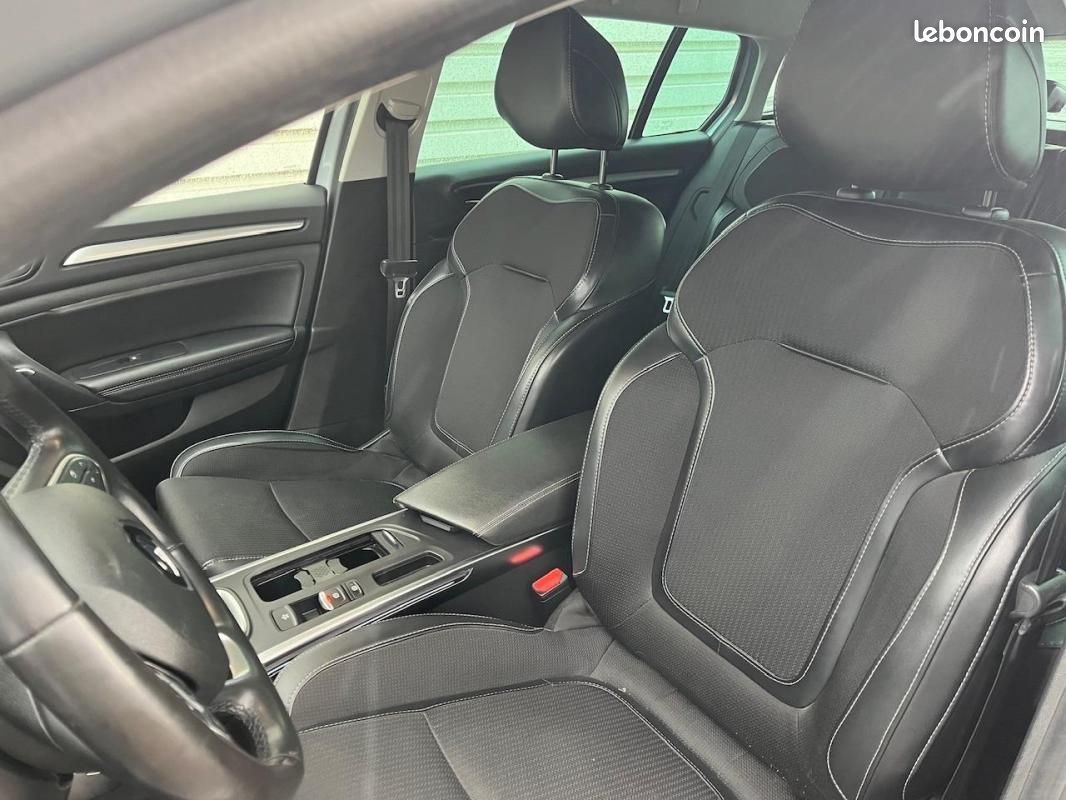 Renault Mégane Estate IV 1.3 TCE 140CH EDC TECHNO (image 9)
