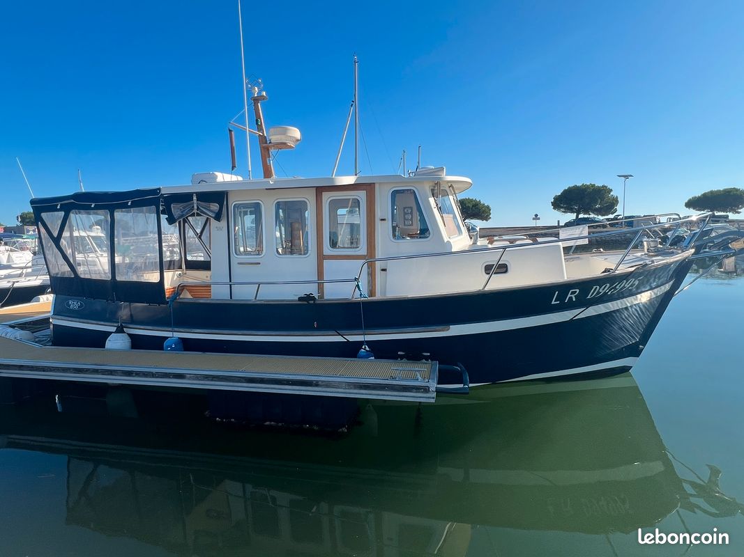 Rhea 850 Timonier Année 2009 TBE (image 1)