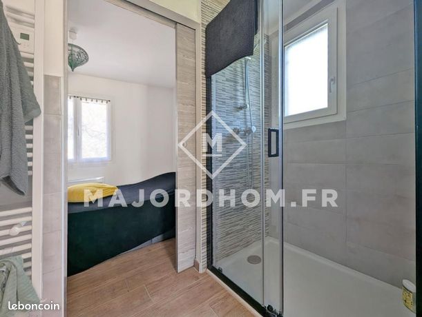 https://img.leboncoin.fr/api/v1/lbcpb1/images/d5/c2/c4/d5c2c47b187275cb68c064980b38bb0c8cedf90d.jpg?rule=ad-image