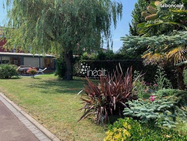 Propriété 5 pièces 155 m²