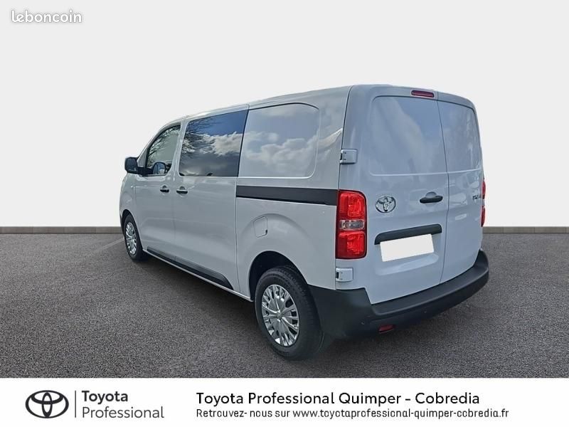 Toyota PROACE Medium 2.2 D-4D 180 Cabine Approfondie Start Pack Confort BVA MY25 (image 2)