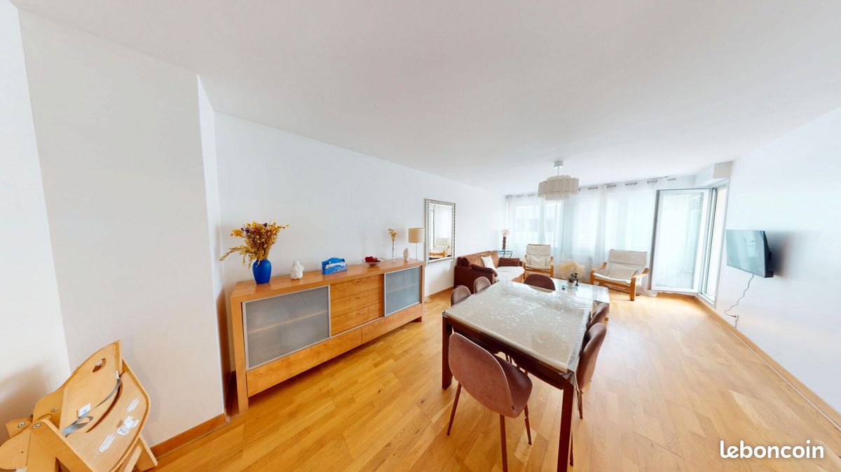 Appartement 4 pièces 84 m² · à Ivry-sur-Seine · 84 m² · 2 495 €/mois