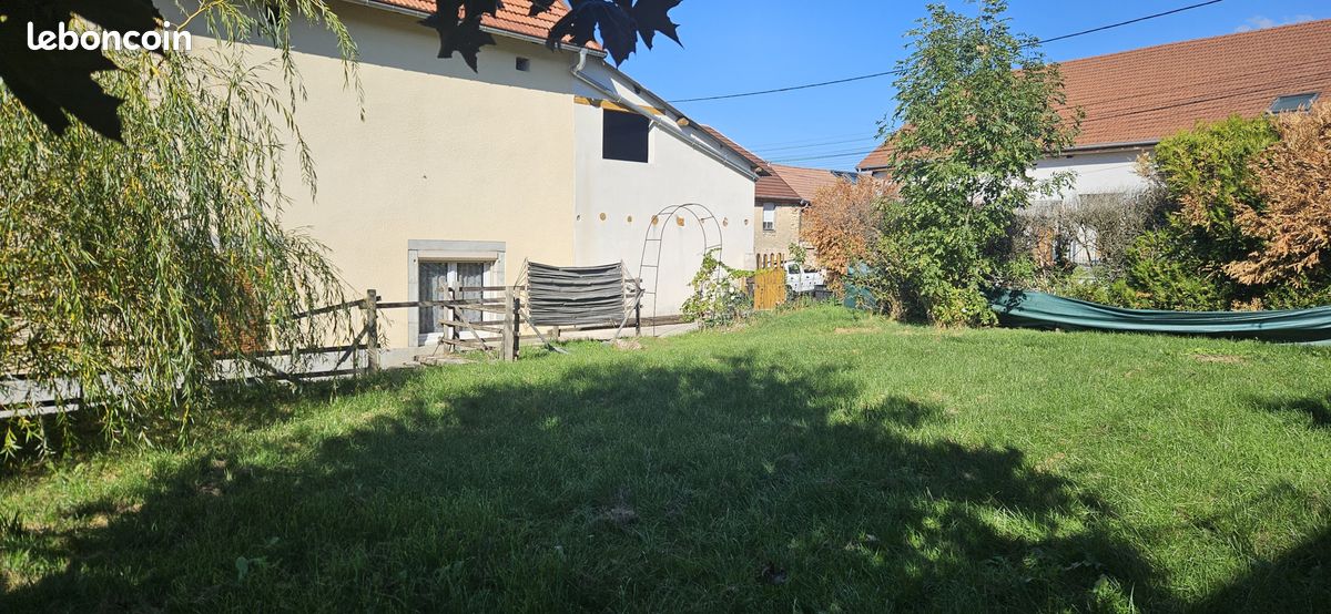 Maison 4 pièces 147 m² · à Naisey-les-Granges · 147 m² · 175 000 €