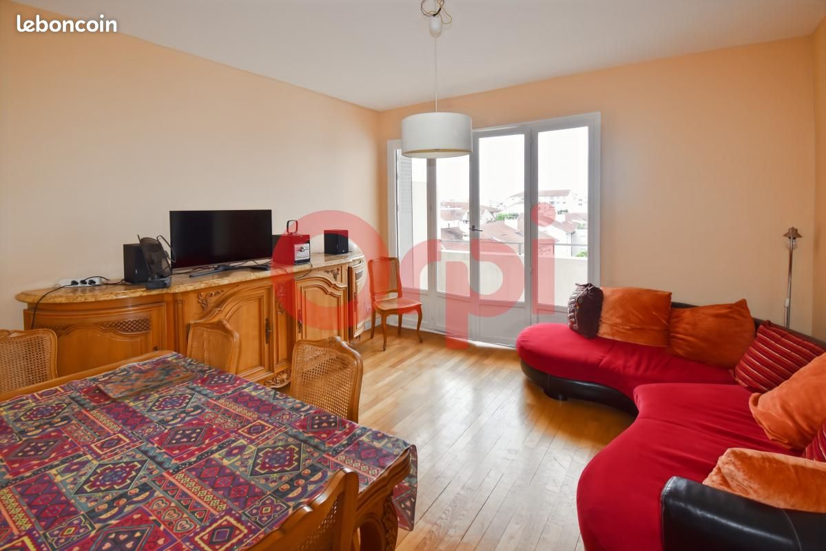 Appartement 4 pièces 74 m² · à Lyon · 74 m² · 1 356 €