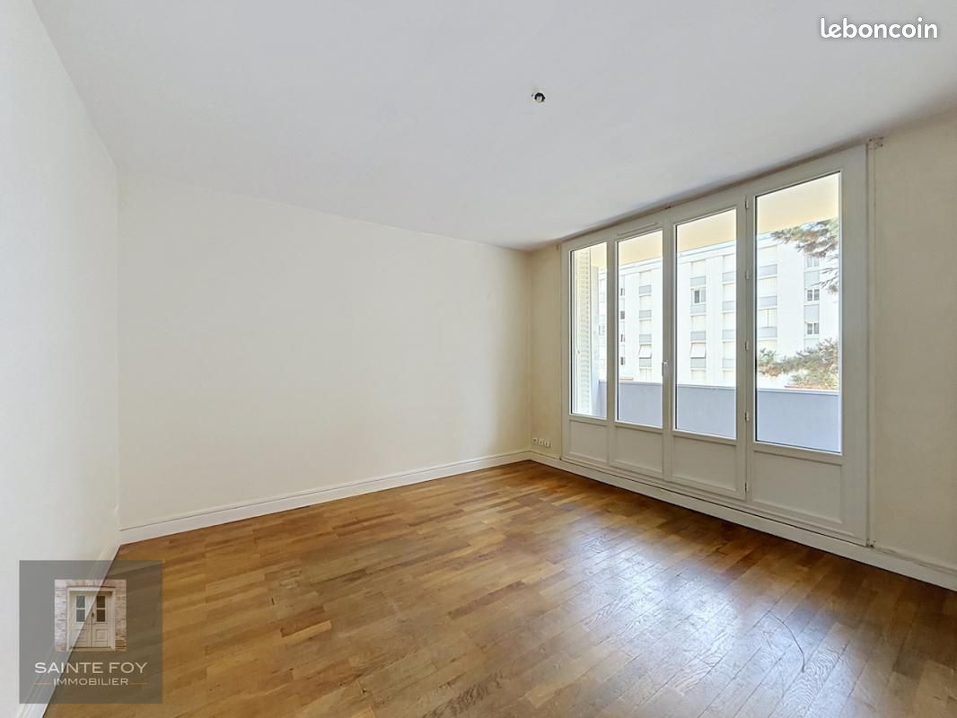 Appartement 3 pièces 59 m² · à Sainte-Foy-lès-Lyon · 59 m² · 199 000 €