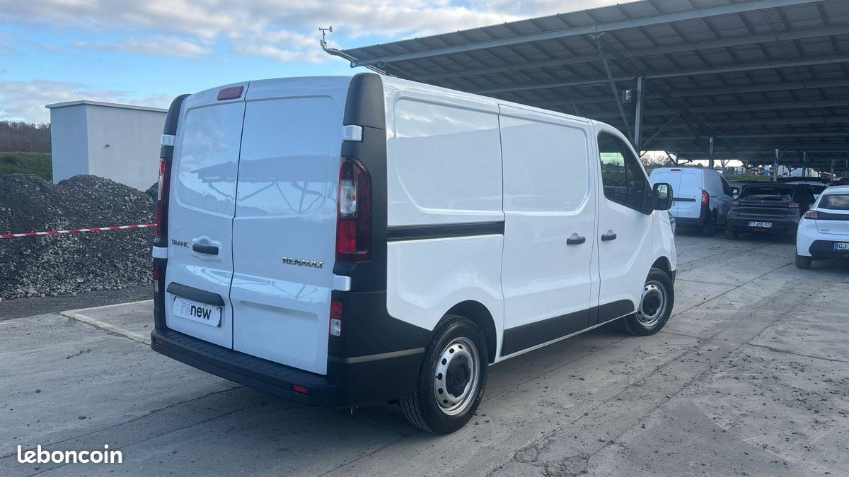 Renault trafic fgn l1h1 3000 kg blue dci 130 (image 2)