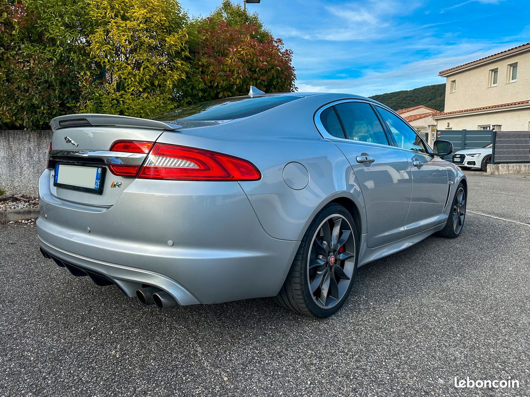 Jaguar XFR 5.0 V8 Supercharged 510 - Rarissime Speed Pack - 2ème main - Pack Carbone - Sono Meridian - Keyless (image 3)