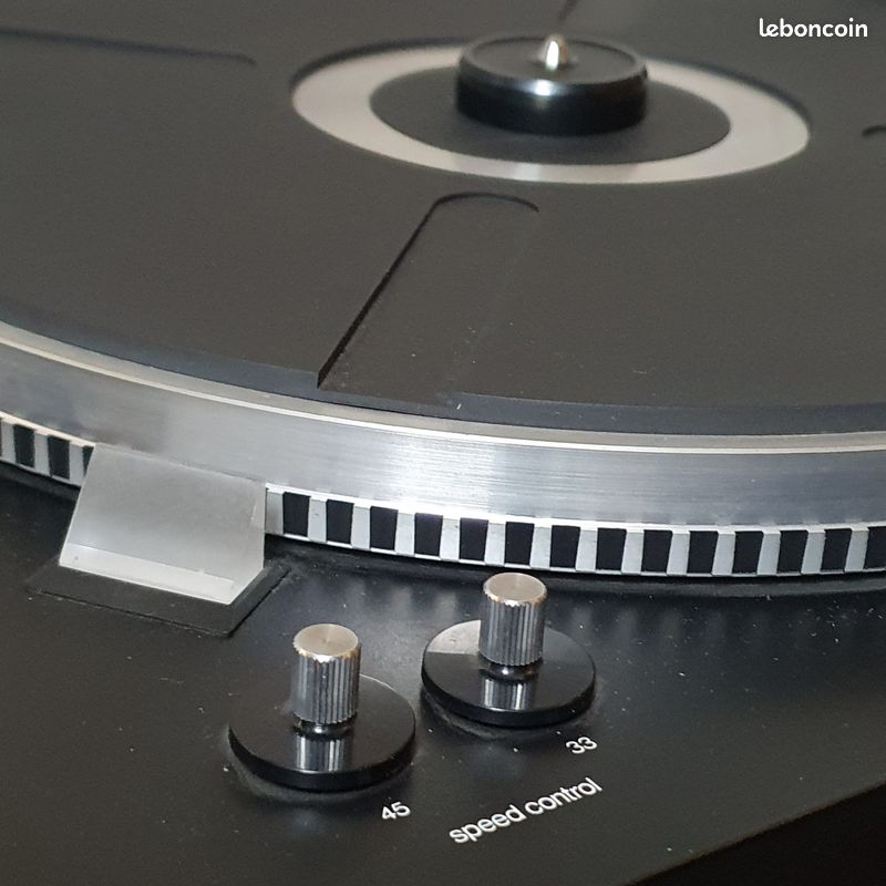 Platine Vinyle Motorisée ComXim – 360° Pour Photographie Vidéo – 7,9″ – Neuve