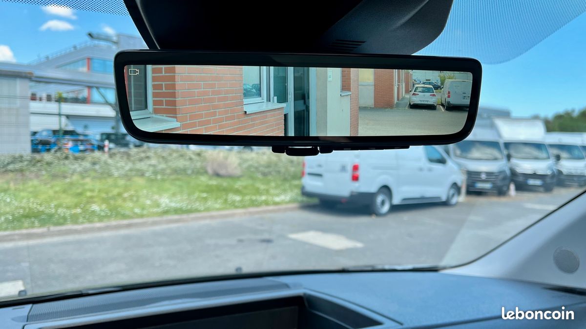 27 490 ht / citroen jumpy fourgon m 2.0 145 cv boite automatique eat-8 pack premium connect noir neuf / tva recuperable (image 9)