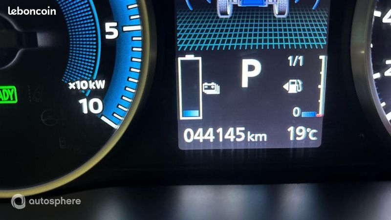 Mitsubishi Eclipse Cross 2.4 MIVEC PHEV 188ch Business 4WD (image 9)
