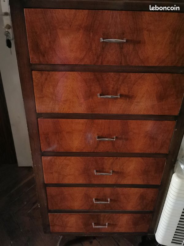Meuble en bois (image 2)