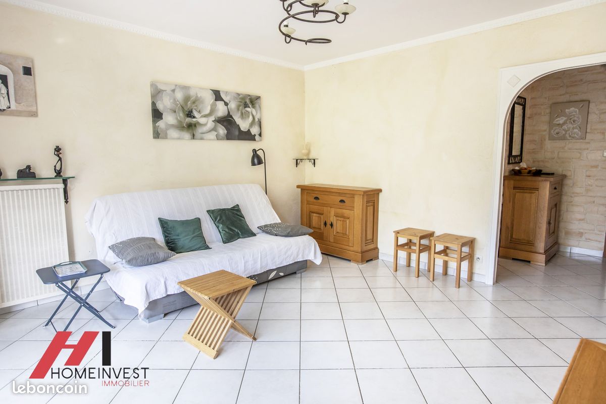 Appartement 5 pièces 107 m² · à Marseille · 107 m² · 320 000 €